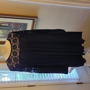 Umgee navy blue tunic lace bodice & sleeves gathered long sleeve size Small EUC…